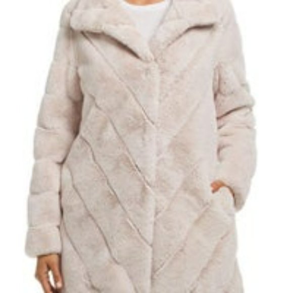 Best Offer!!NWT Calvin Klein Fur Coat XL - Picture 10 of 10